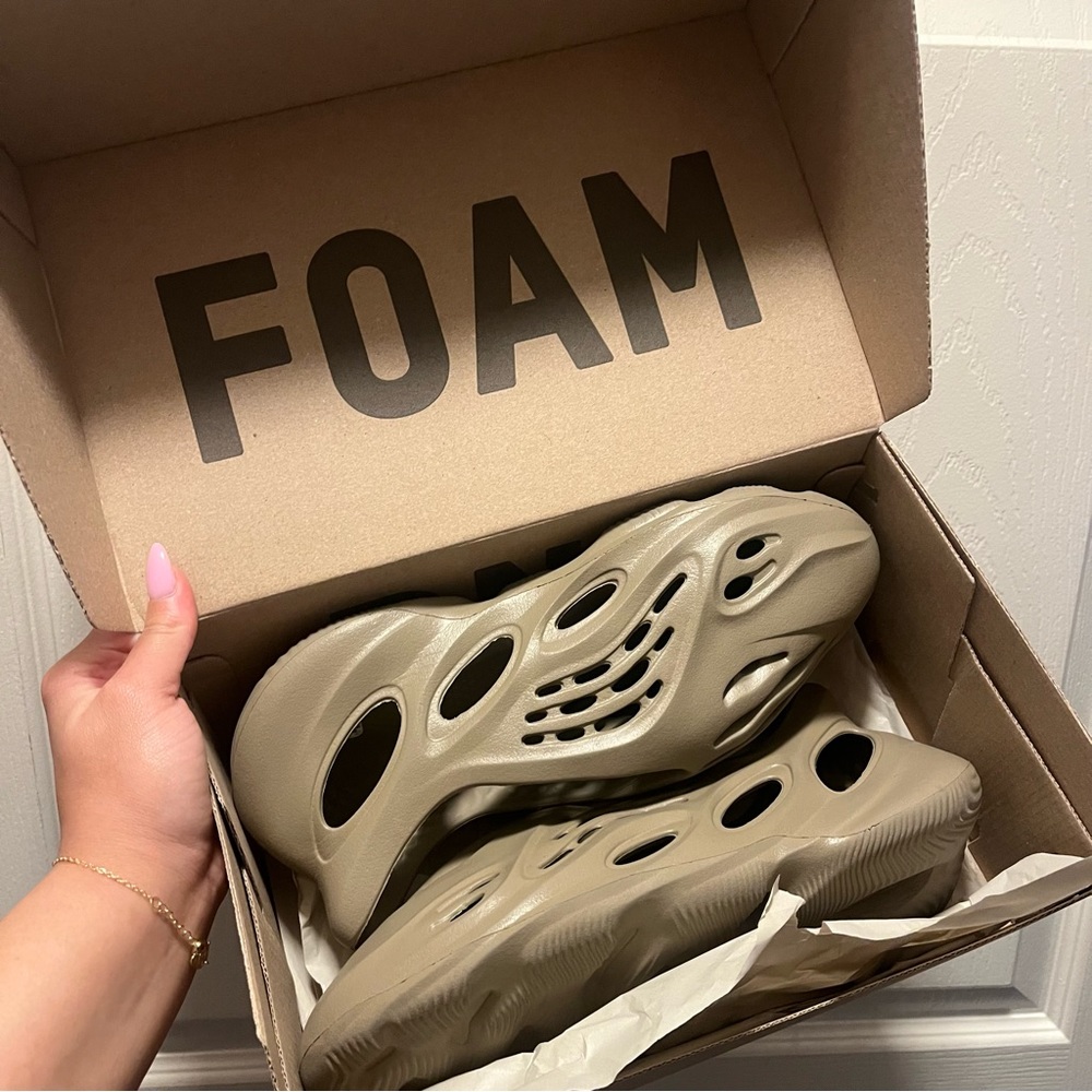 yeezy foam runner